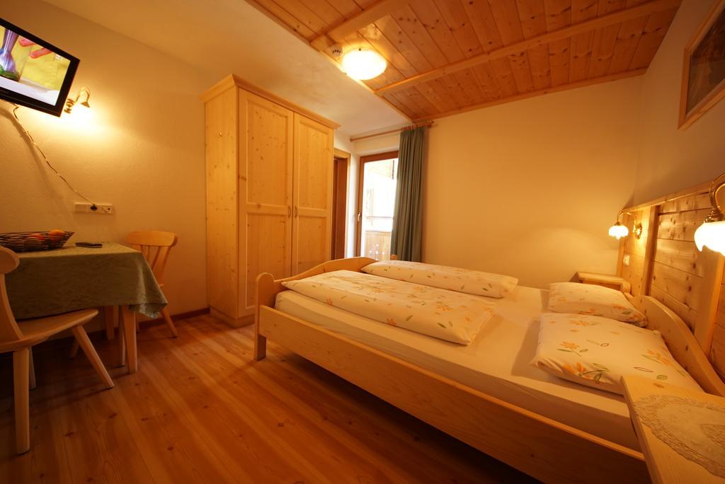 Hotel Ciurnadu La Valle Exteriör bild