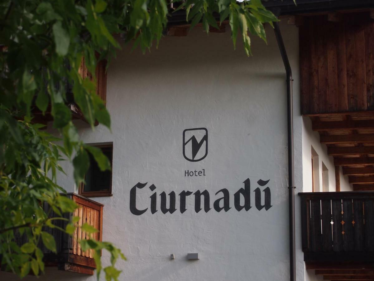 Hotel Ciurnadu La Valle Exteriör bild